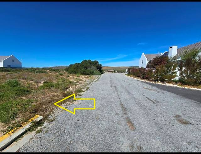 LAND FOR SALE IN GOLDEN MILE